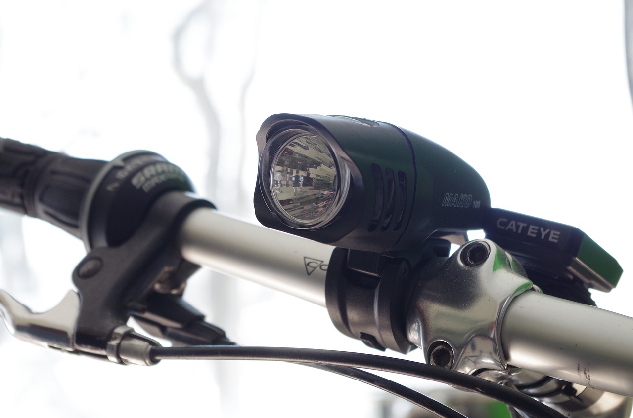 bike handlebars light free photo
