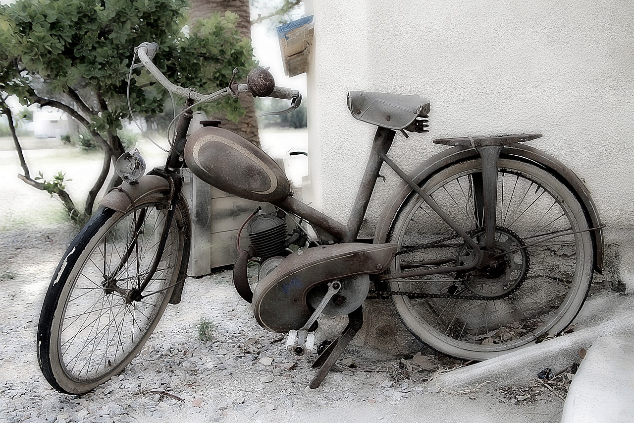 bike old two wheels free photo