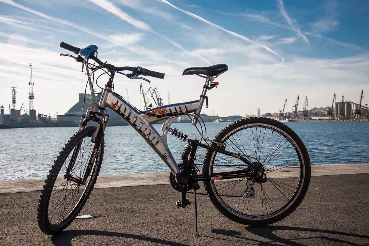 bike riding sunset free photo