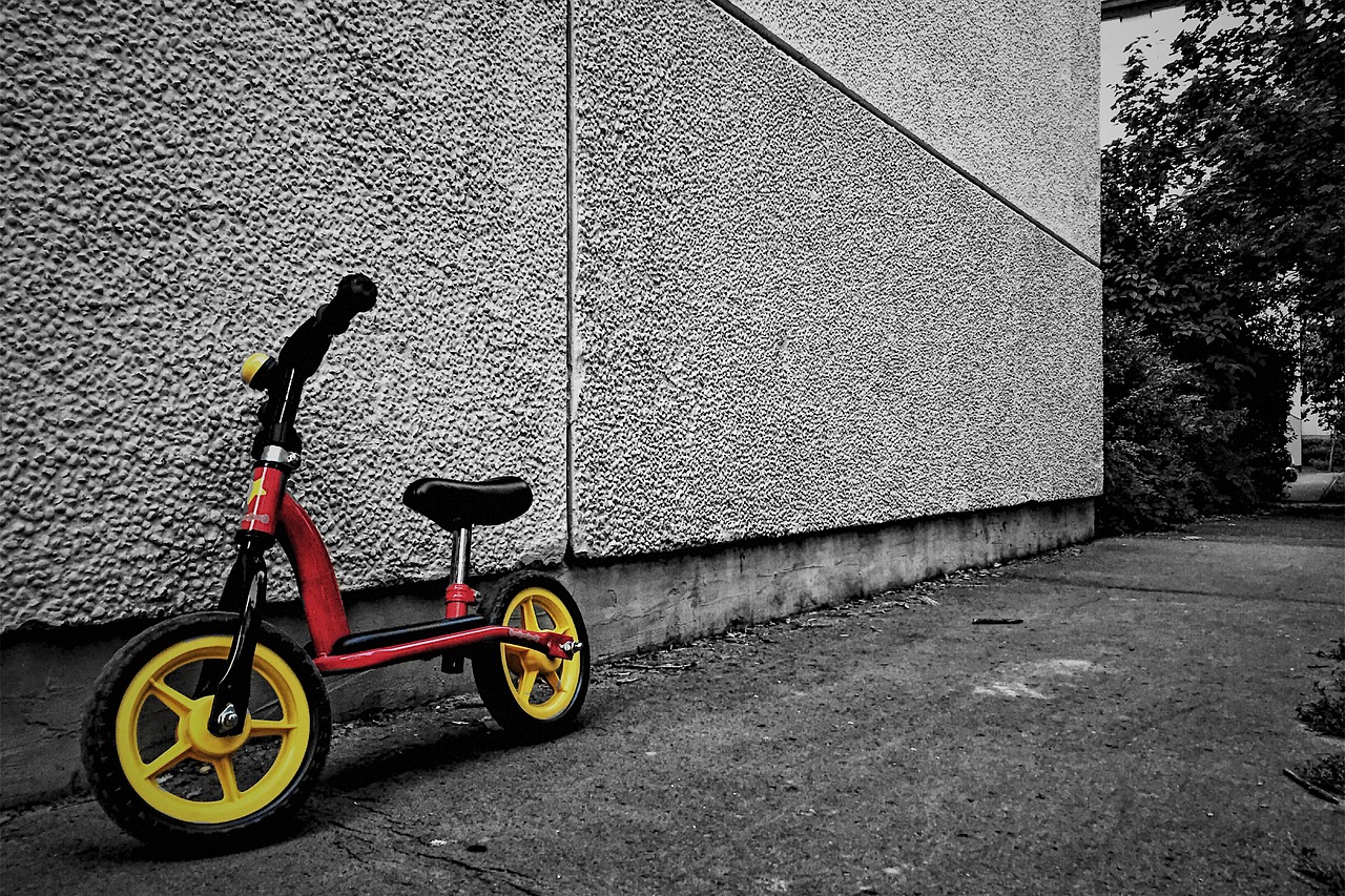 bike yellow red free photo