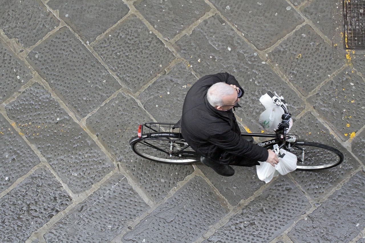 bike cycling bicycle free photo