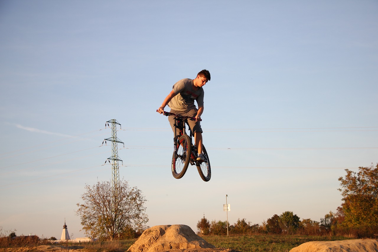 bike  wheels  race free photo