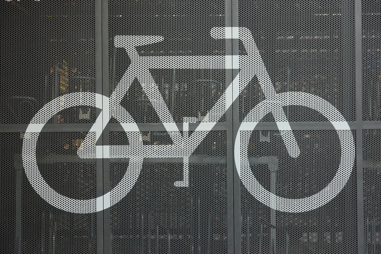 bike  symbol  icon free photo