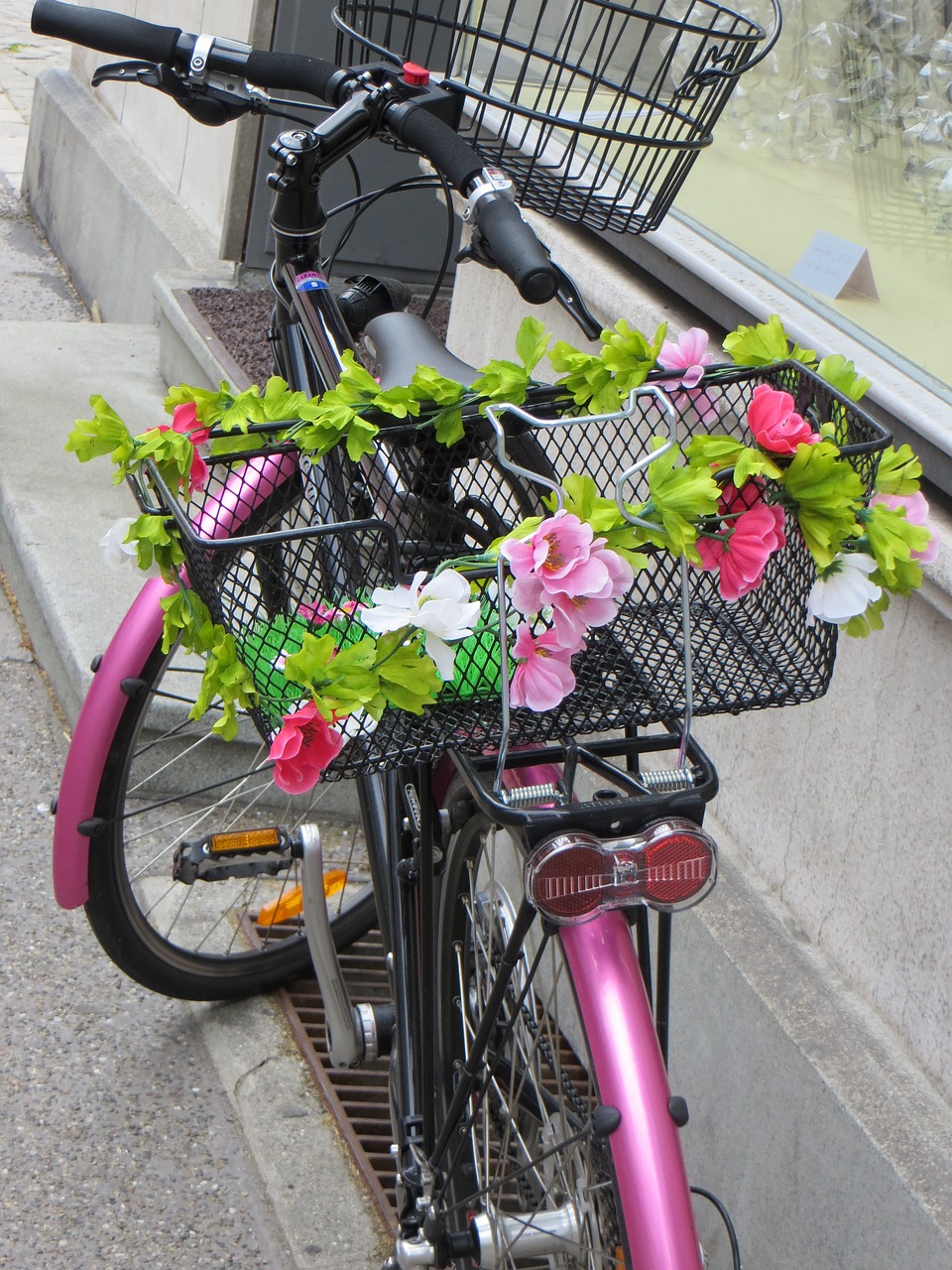 bike  pink  flower free photo