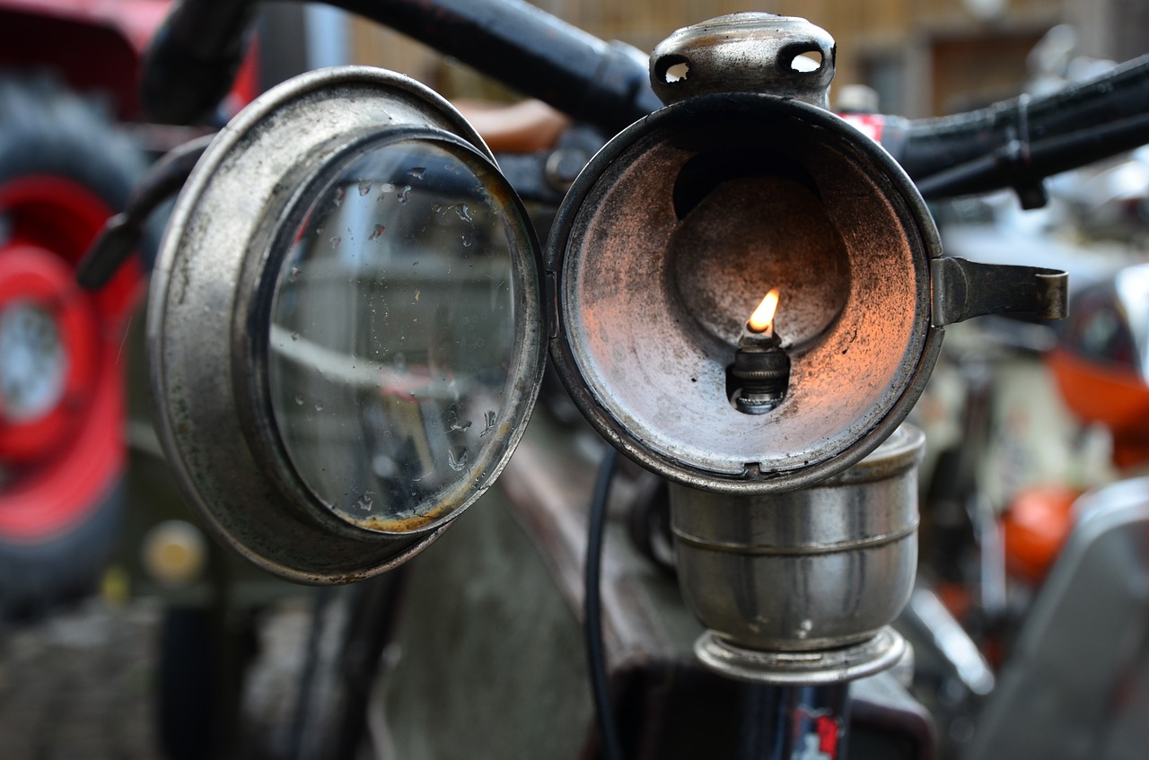 bike  lamp  light free photo