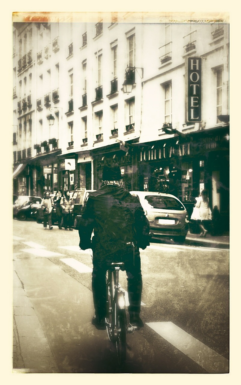 bike paris city free photo