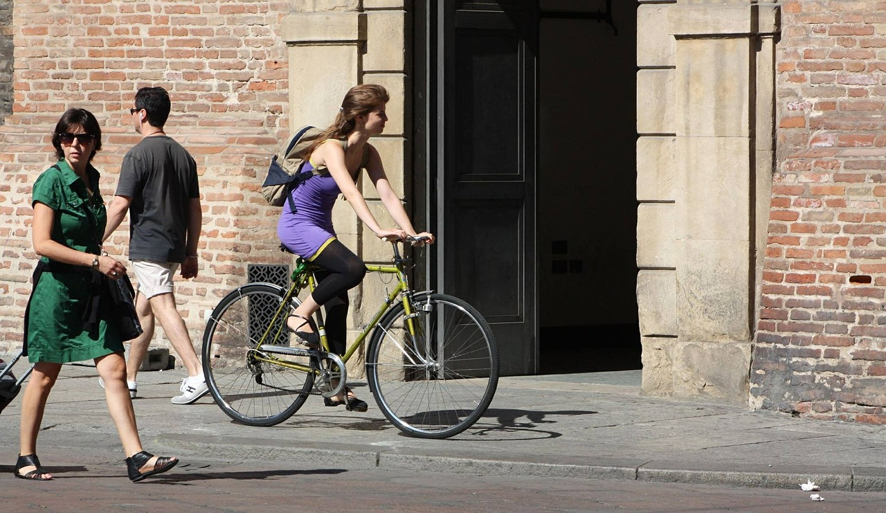 bike girl passers free photo