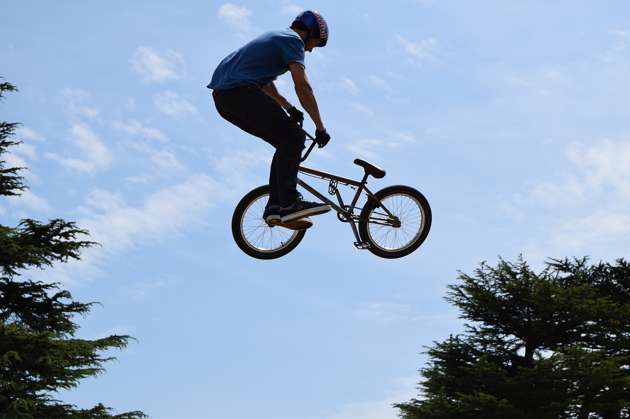 bike stunt air free photo
