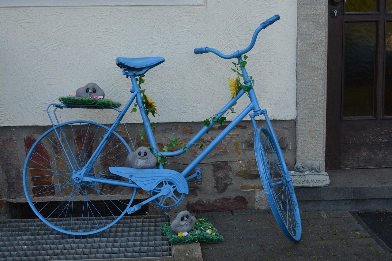 bike blue deco free photo