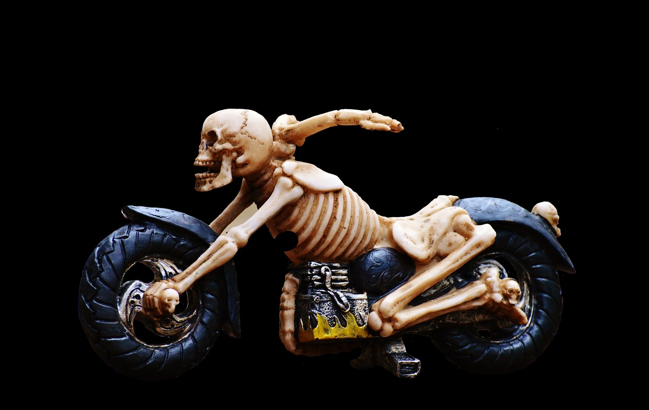 biker skeleton creepy free photo