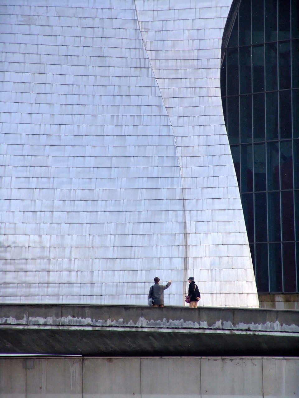 bilbao guggenheim museum free photo