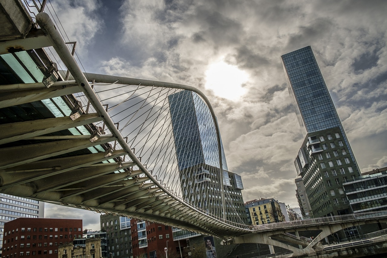 bilbao  spain  architecture free photo