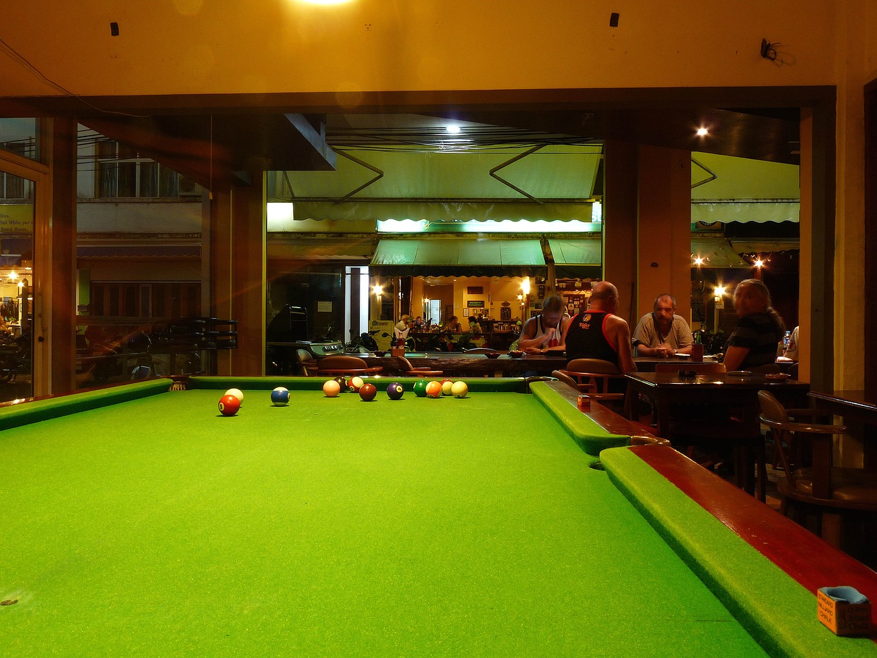 billiards bar american free photo