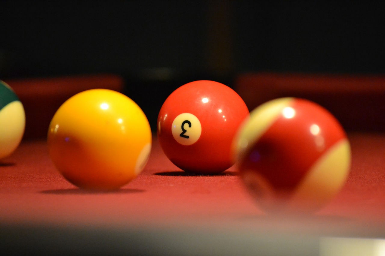 billiards billiard balls balls free photo