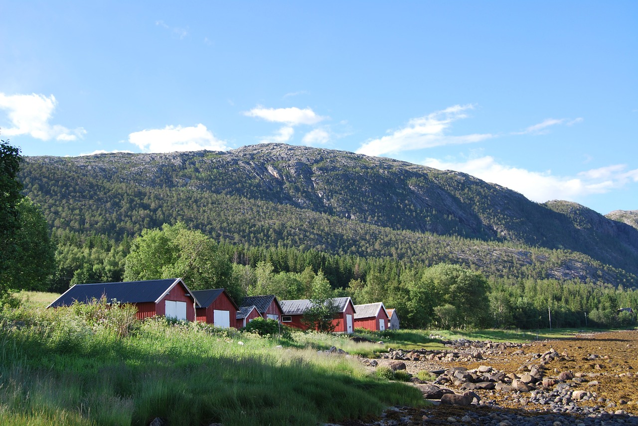 bindalseidet norway houses free photo