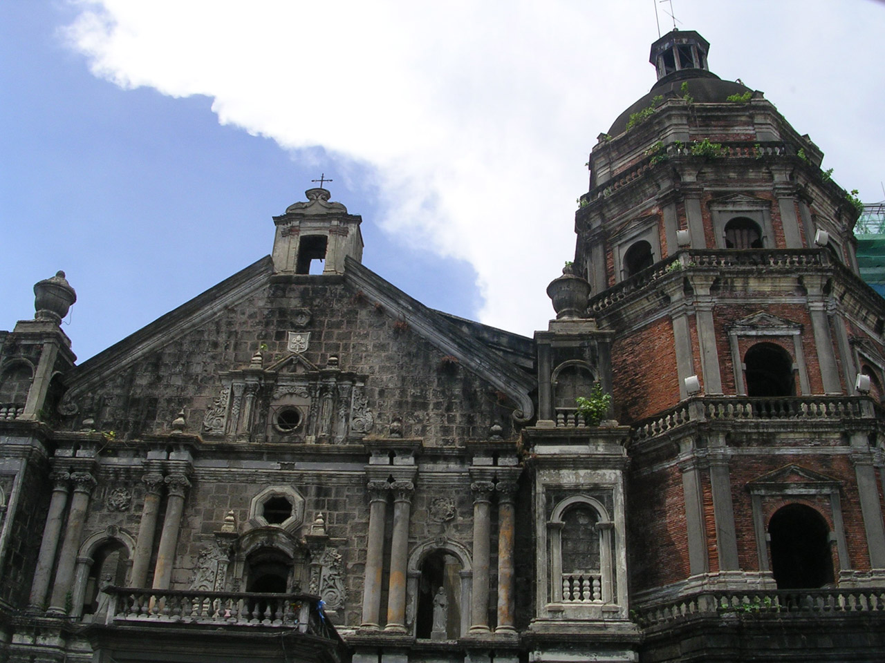 church gothic philippines free photo