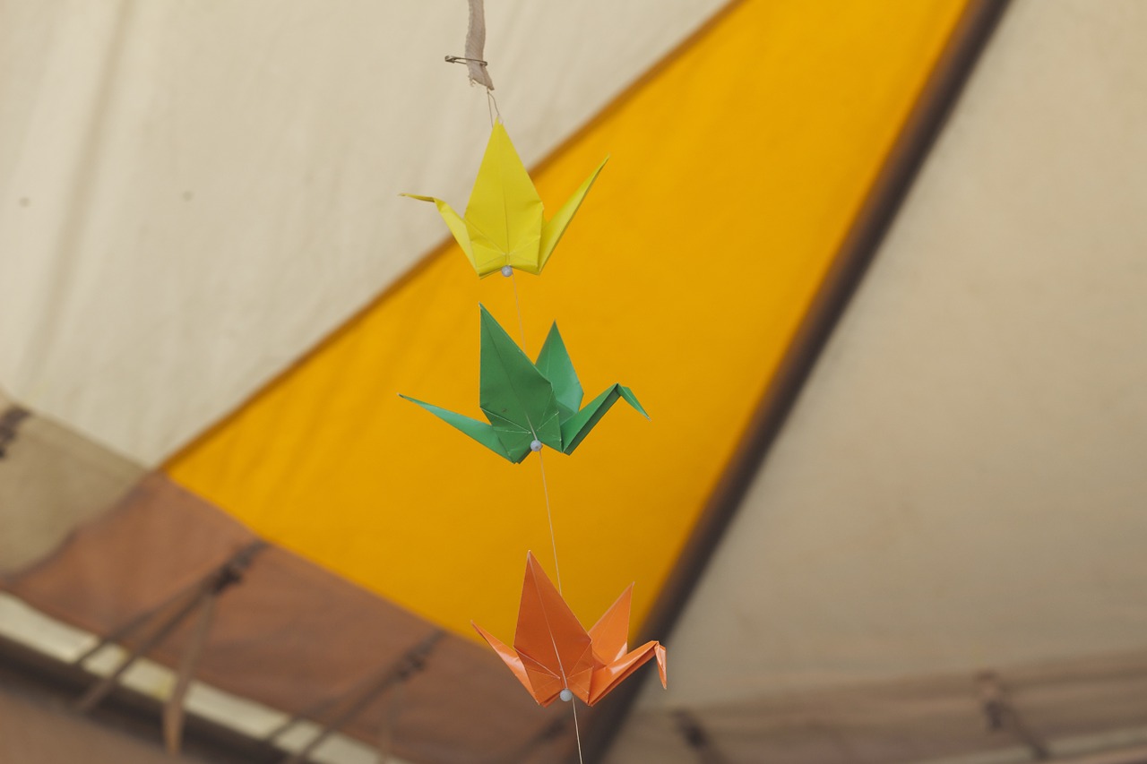bird origami decoration free photo