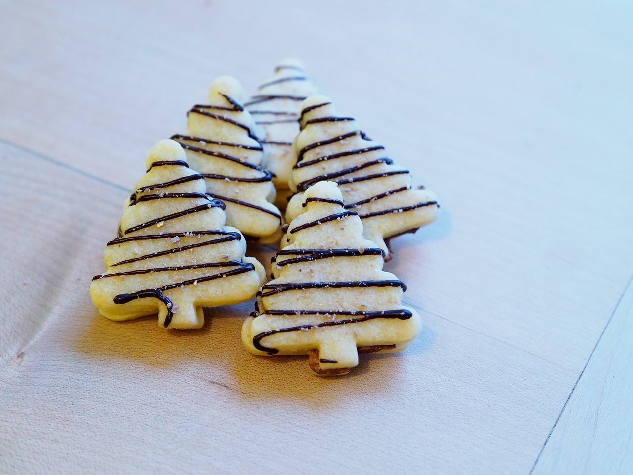biscuit christmas cookie delicious free photo