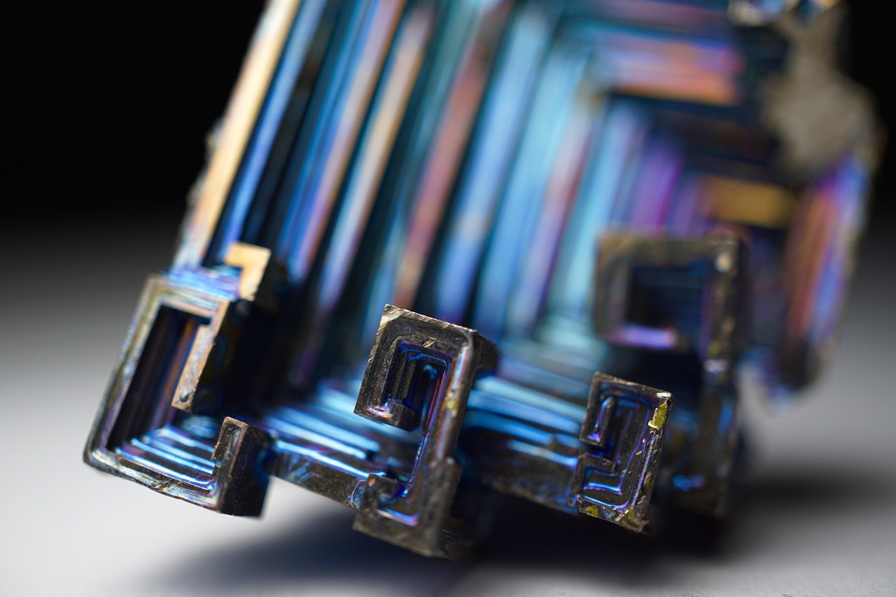 bismuth bismuth crystal tint free photo
