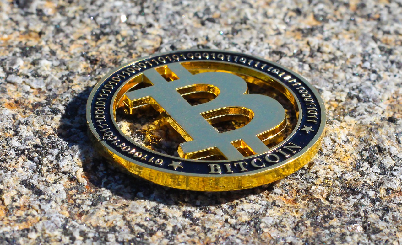 bitcoin  currency  cryptocurrency free photo