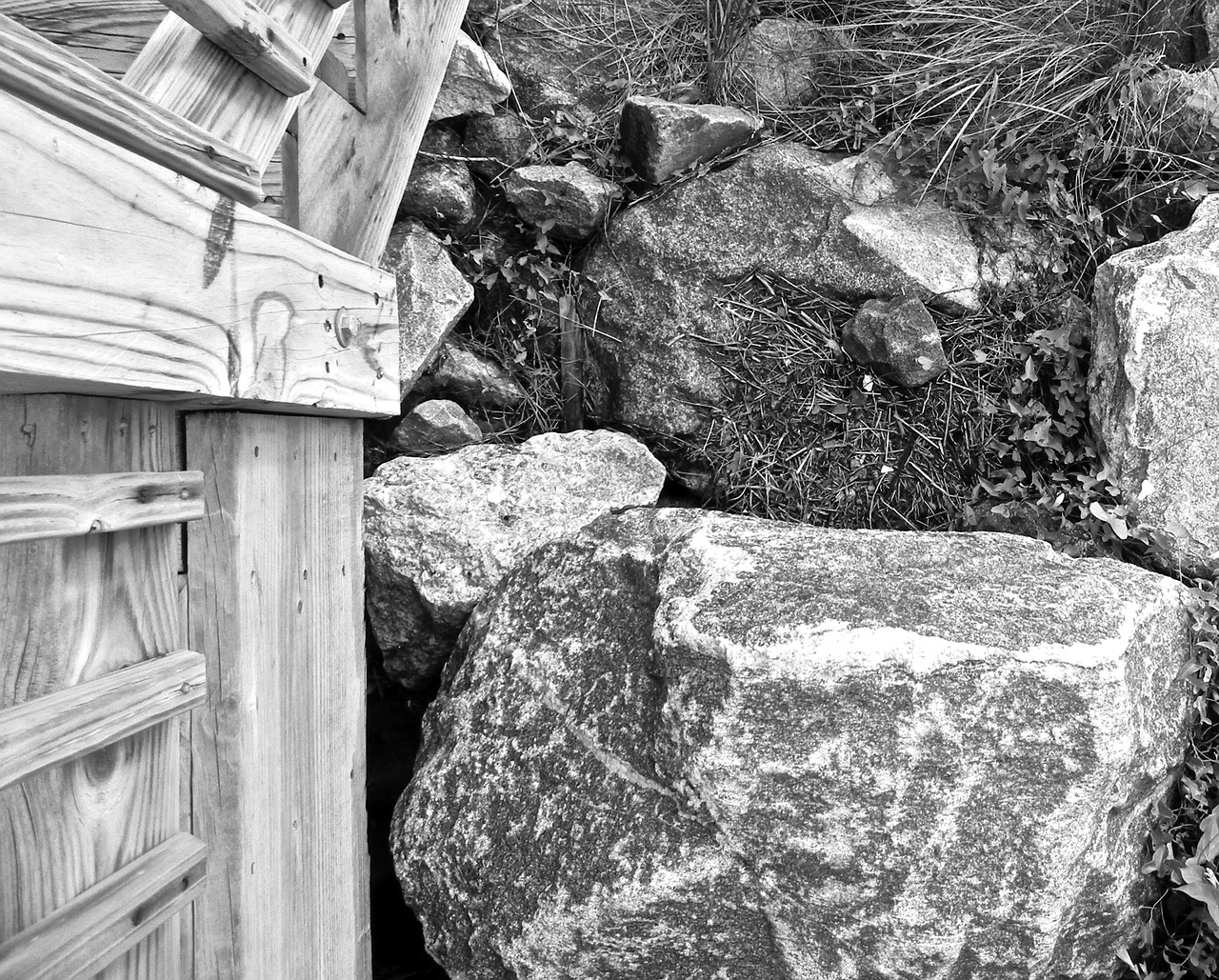 black and white rocks stone free photo