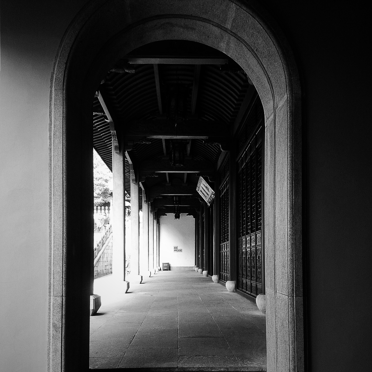 black and white temple lingyin free photo