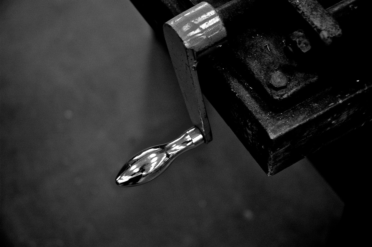 iron metal fittings black and white free photo
