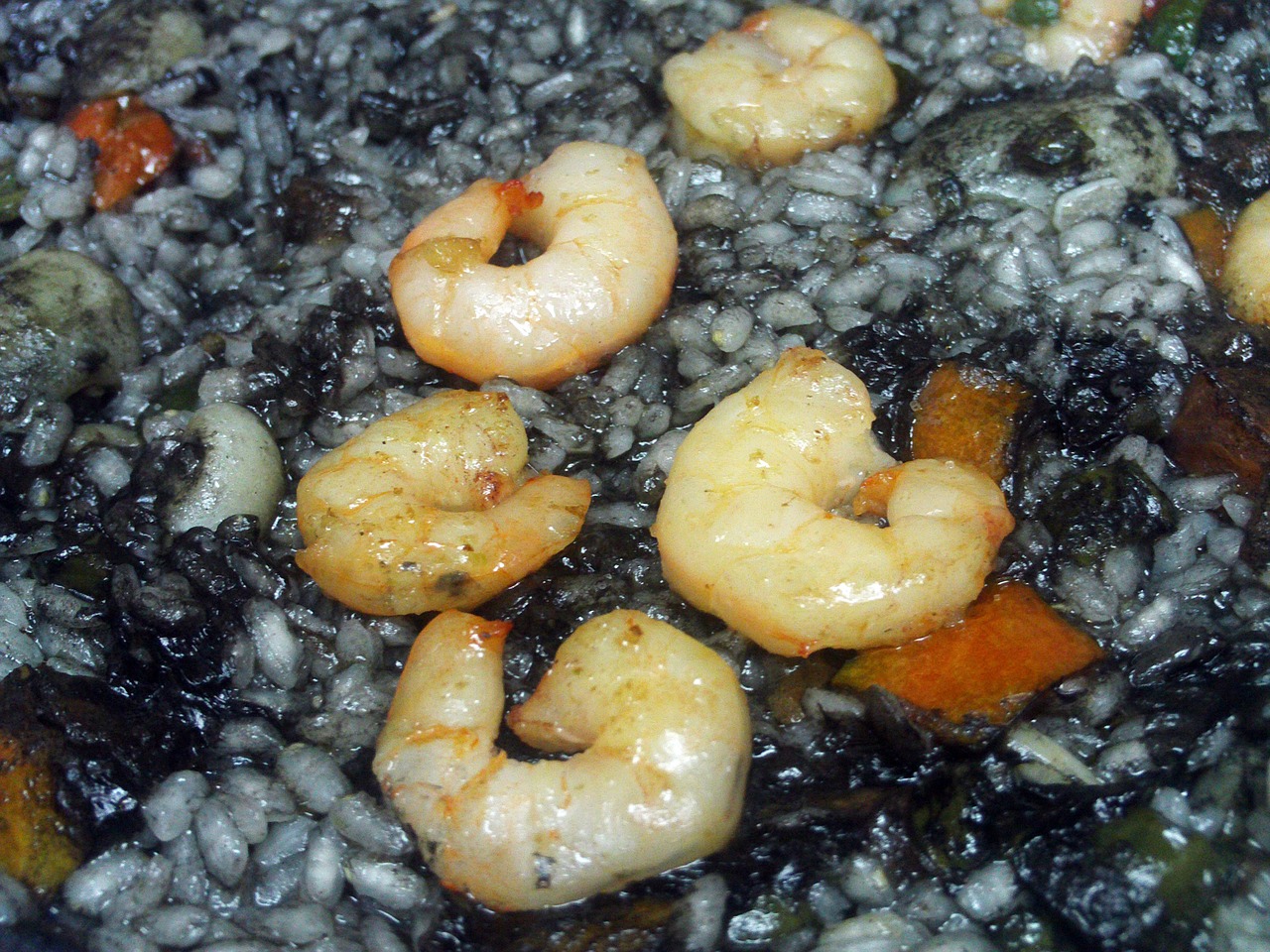 black rice rice paella free photo