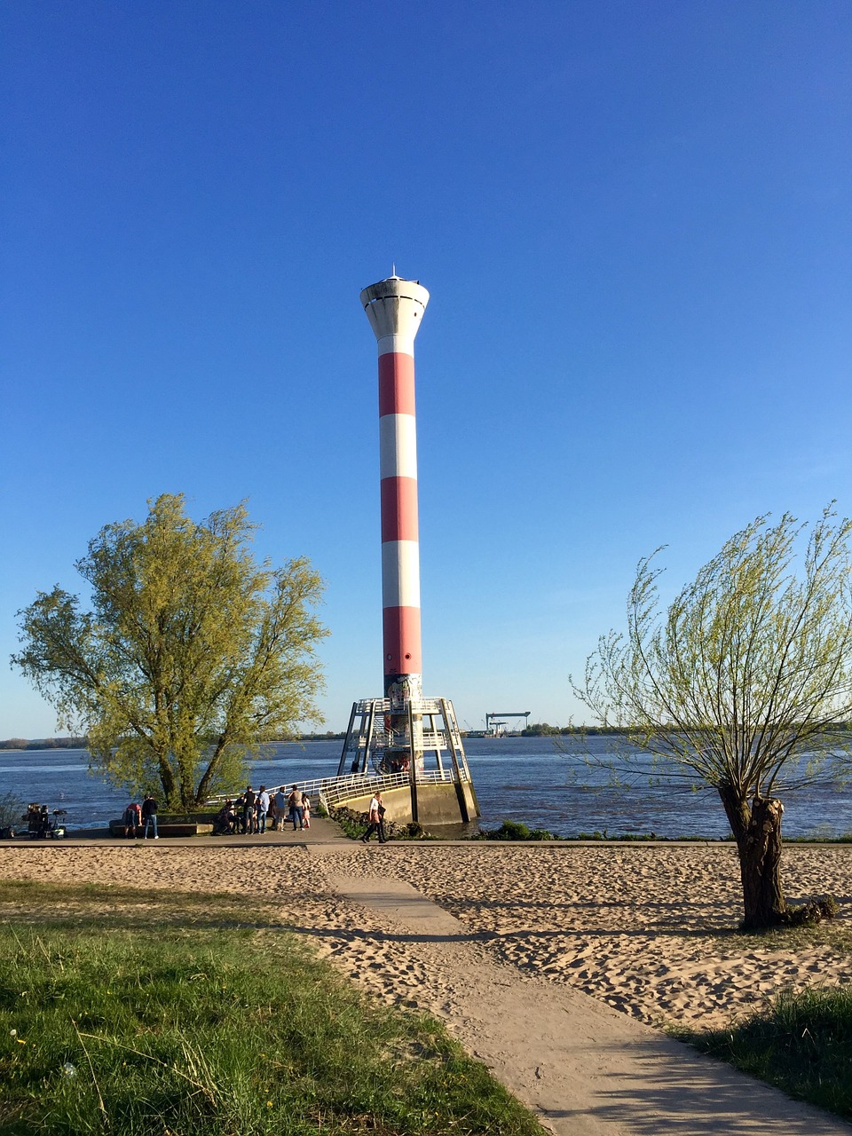 blankenese hamburg lighthouse free photo