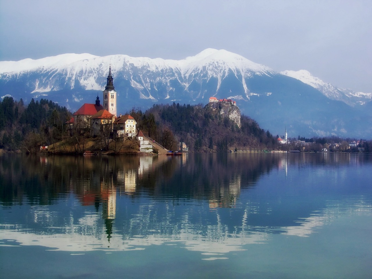 blejski otok slovenia mountains free photo