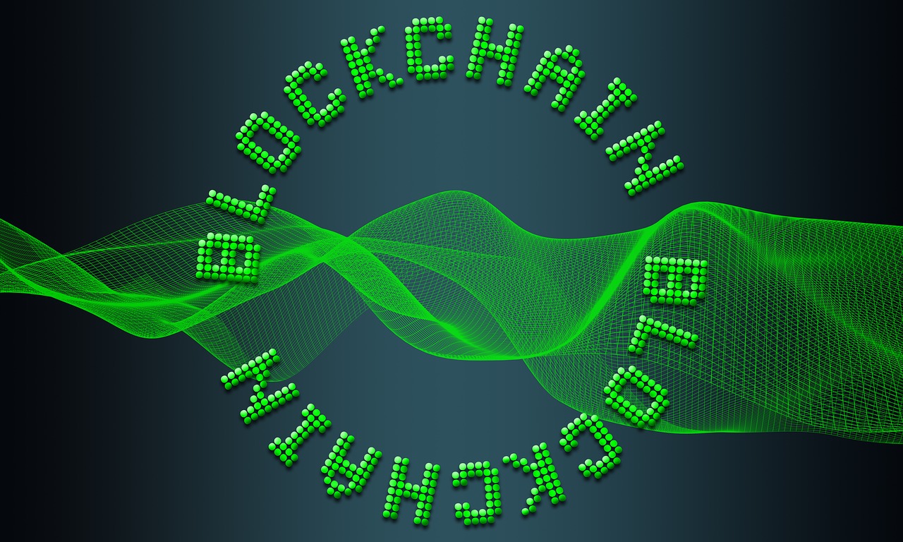 blockchain  bitcoin  crypto free photo