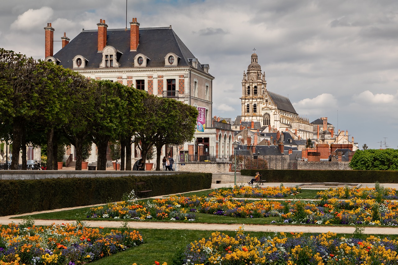 blois city urban landscape free photo