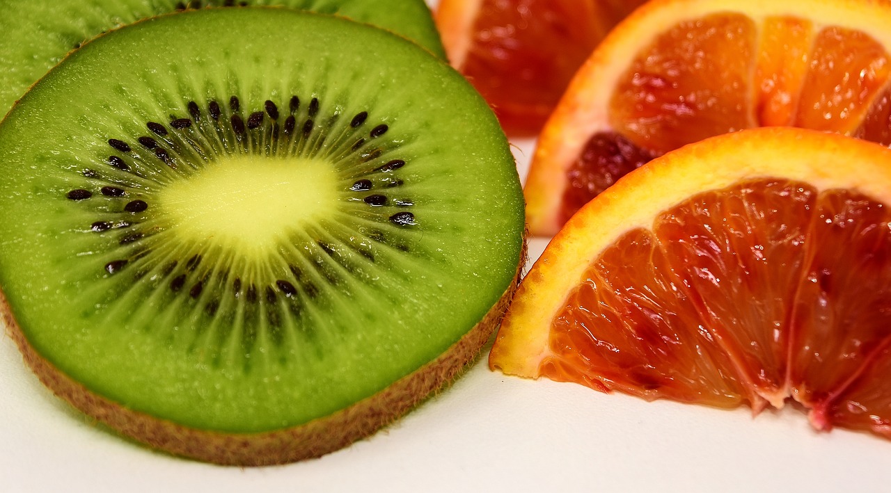 blood orange kiwi fruit free photo