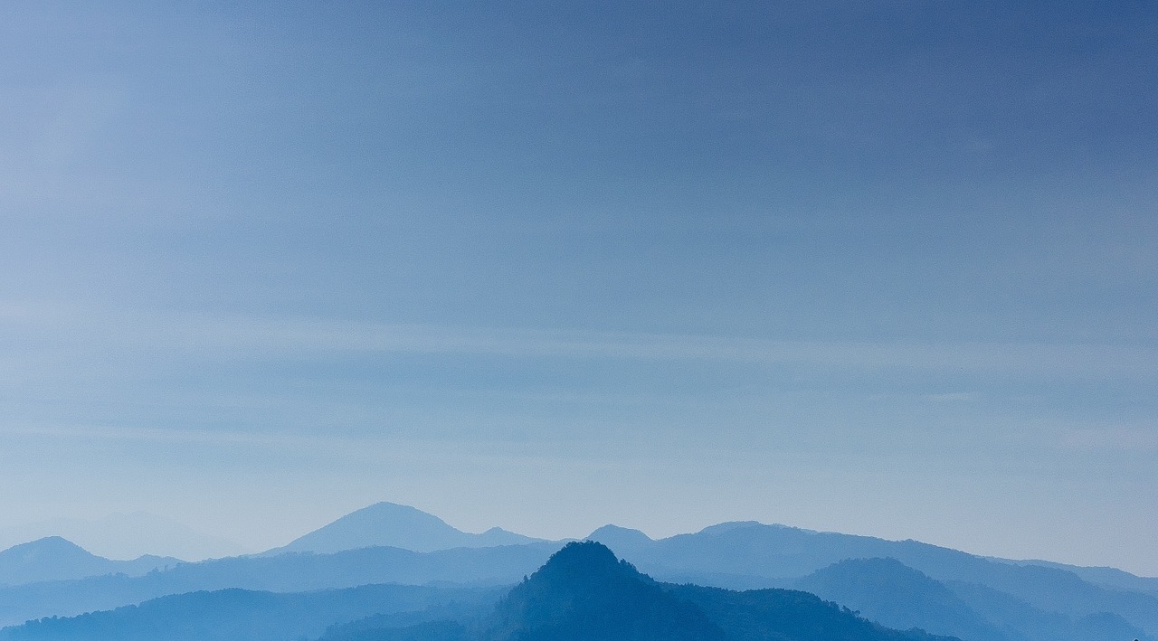 blue sky mountains free photo