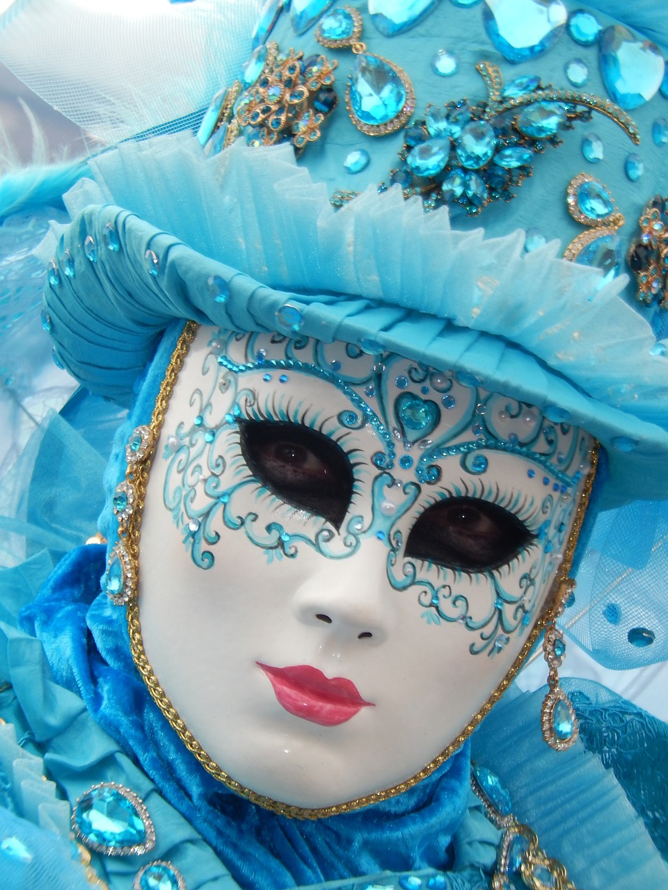 blue mask carnival free photo