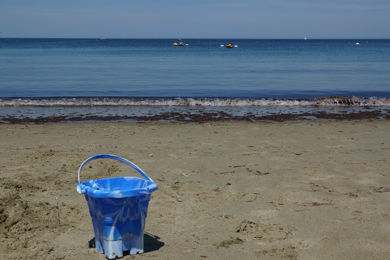 blue beach sand free photo