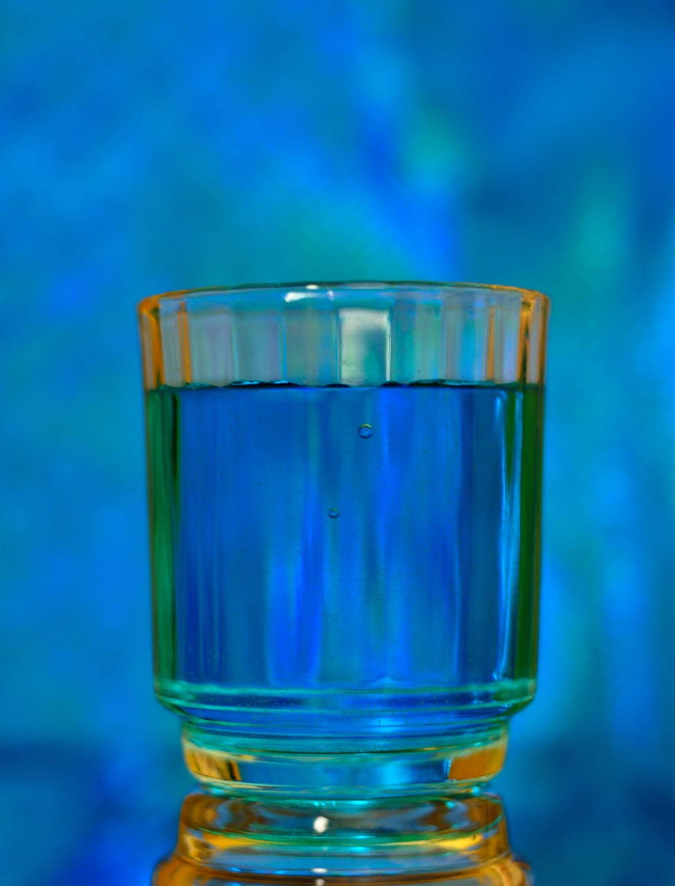 blue glass reflection free photo