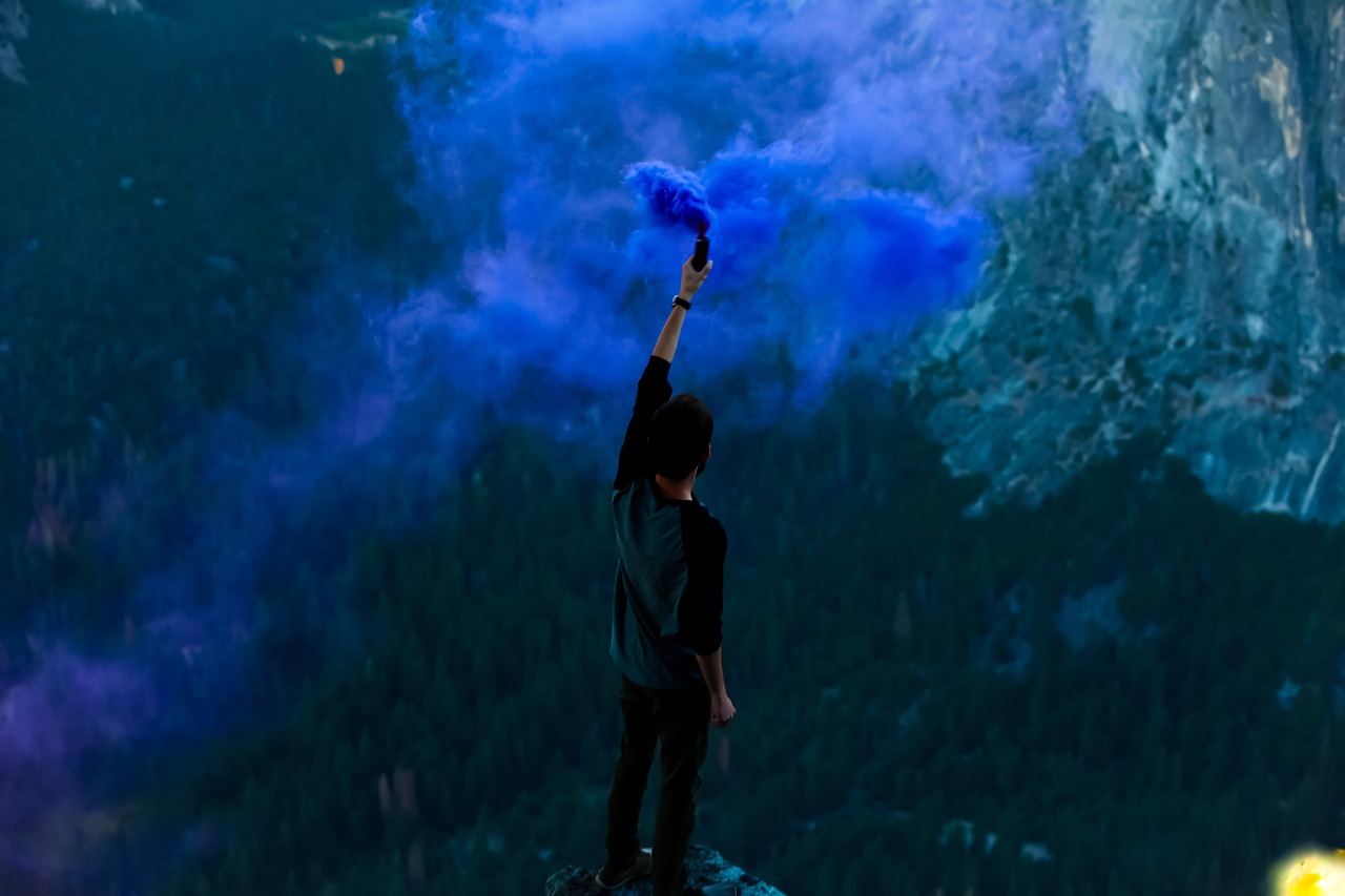 blue smoke flair free photo