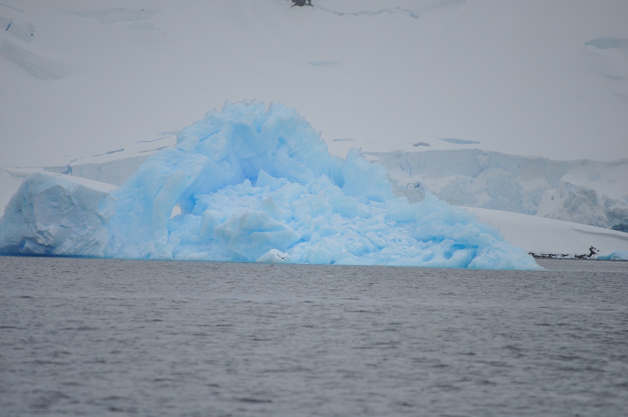 blue ice snow free photo