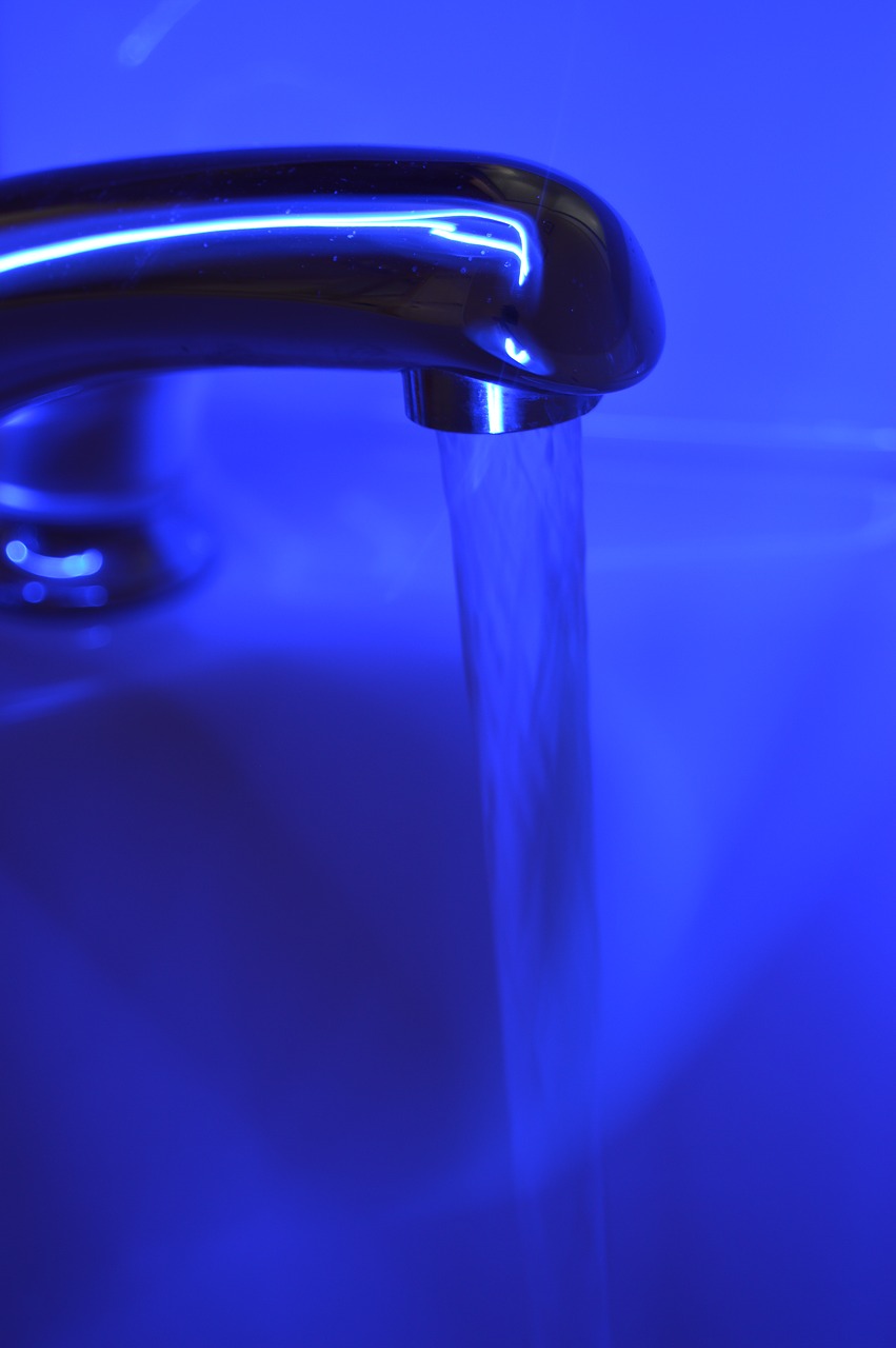 blue faucet water free photo