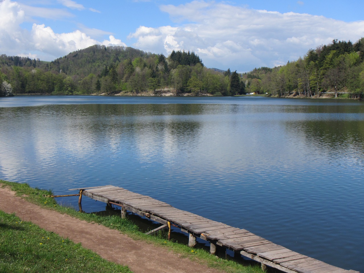 blue reflection water free photo