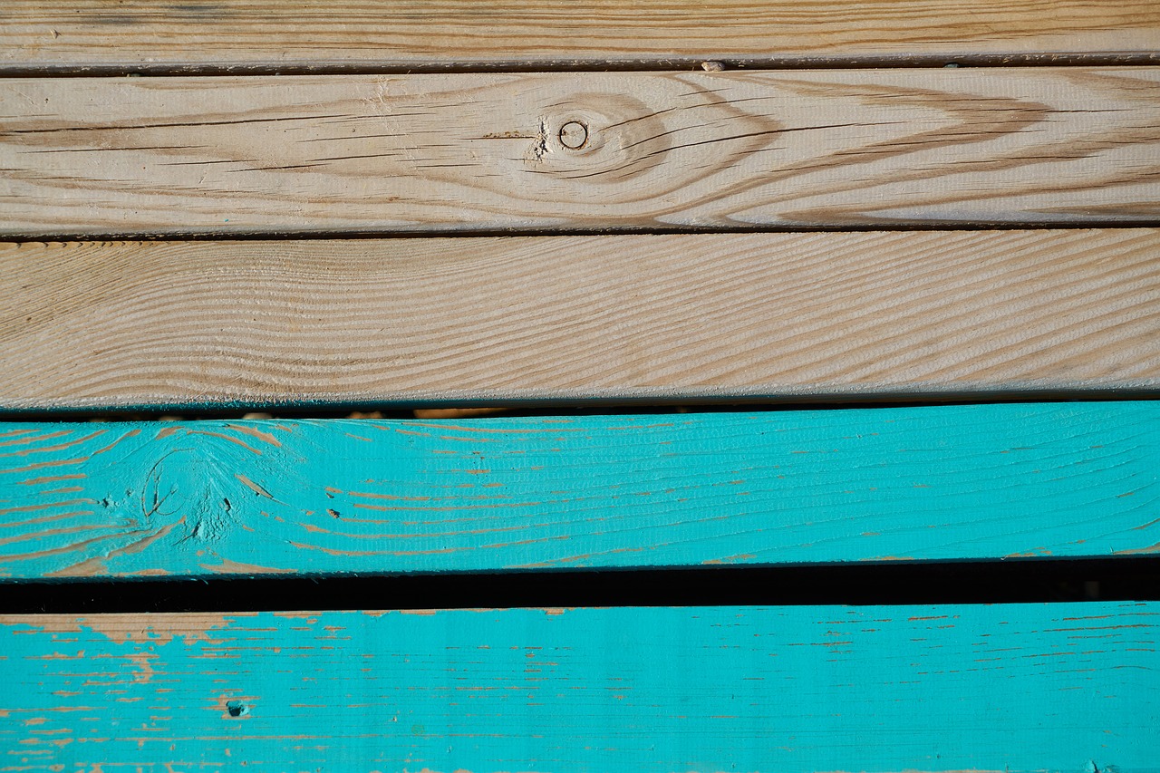 blue  wood  wood-fibre boards free photo