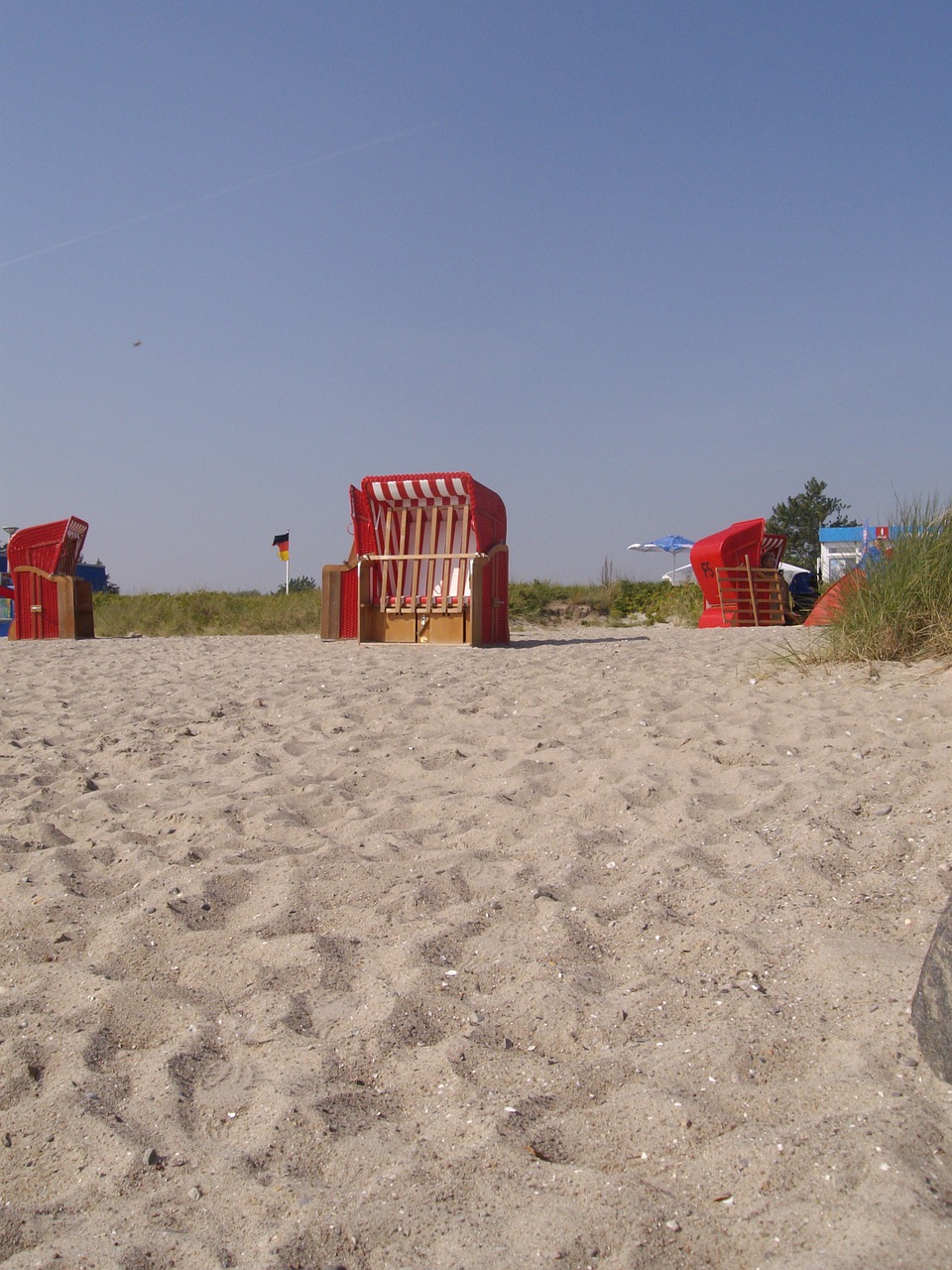 blue beach sand free photo