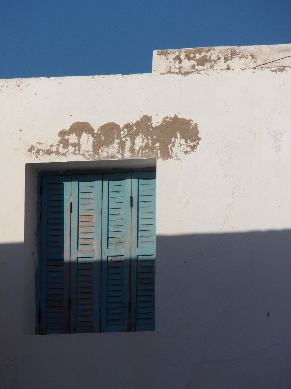 blue blue window window free photo