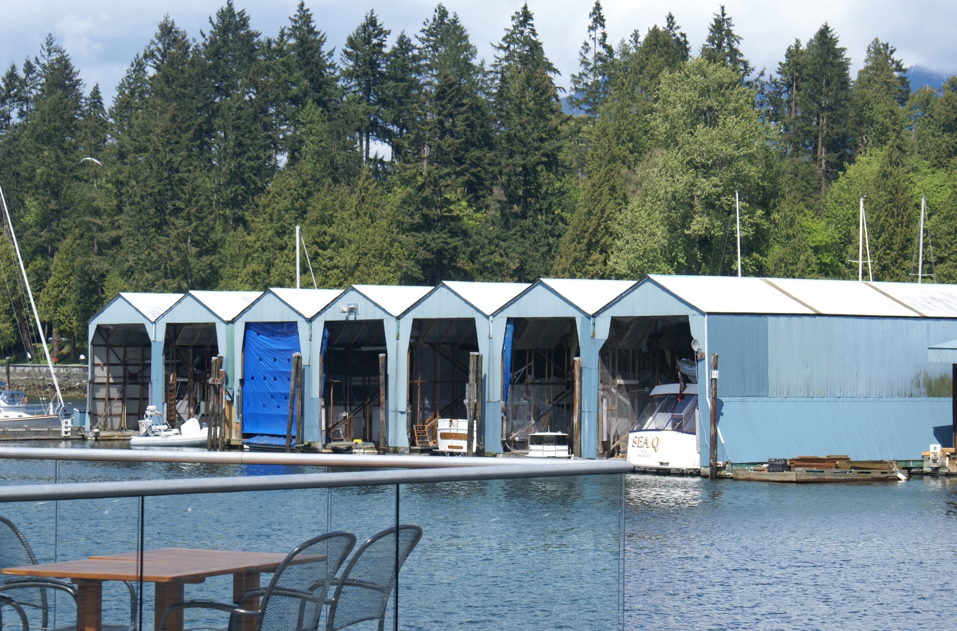 boathouse row blue free photo