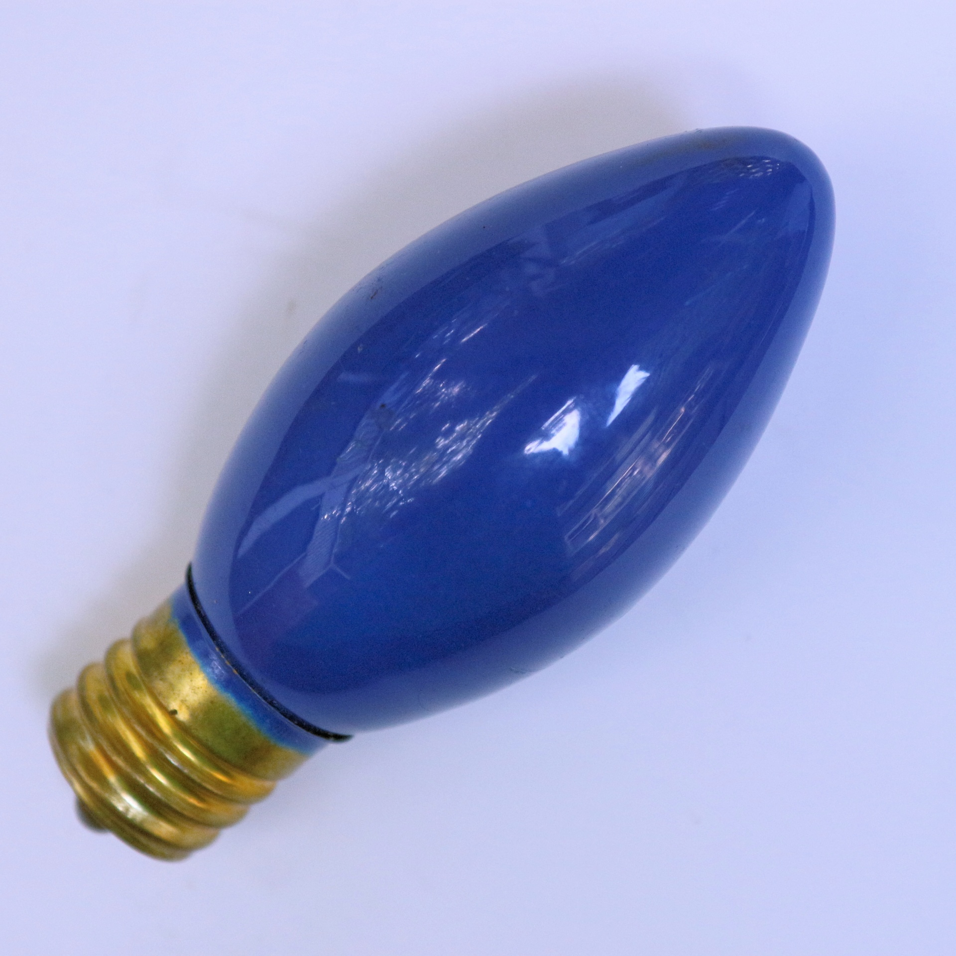 bulb blue isometric free photo