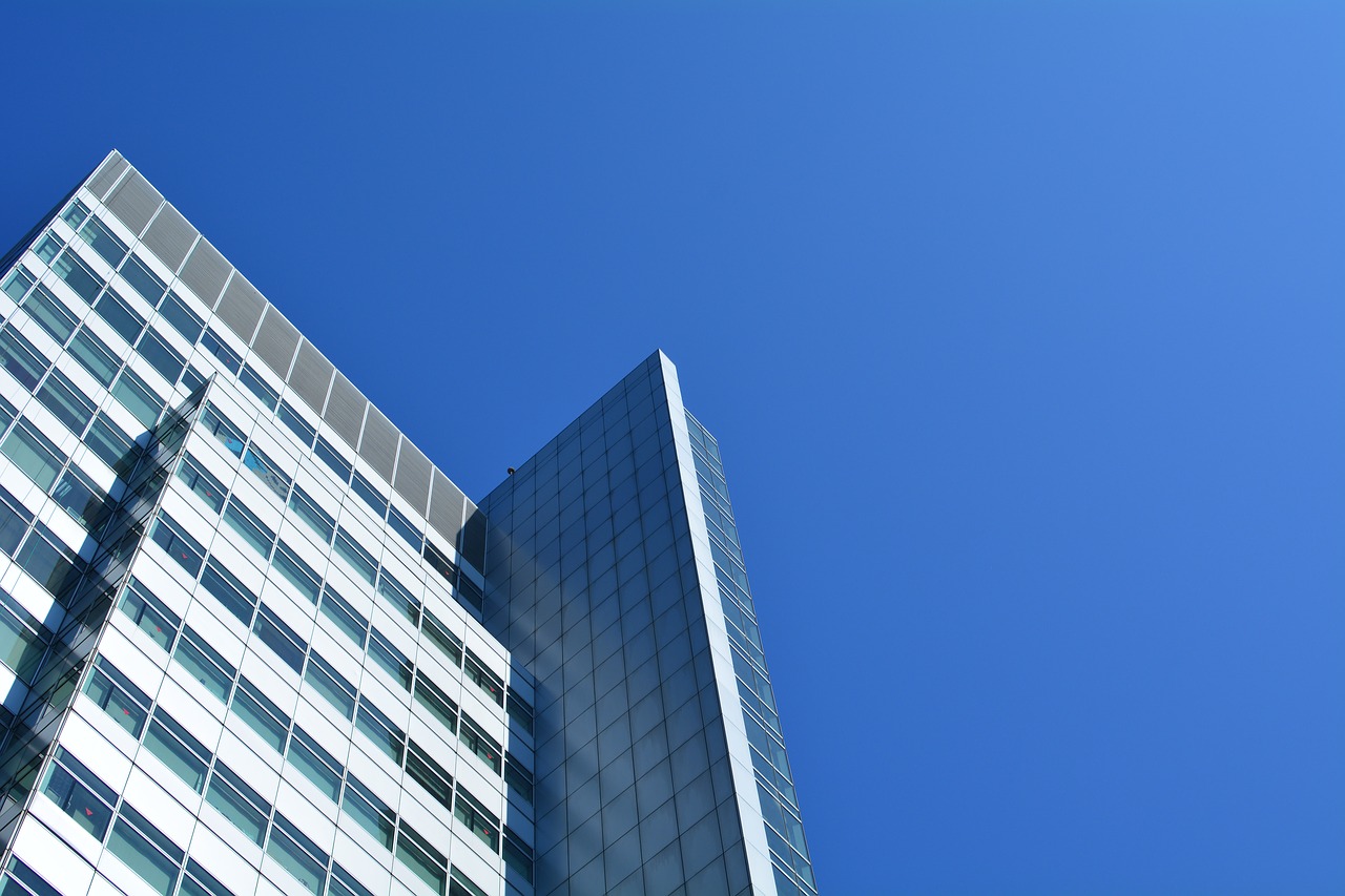 blue day  sky  taiwan free photo