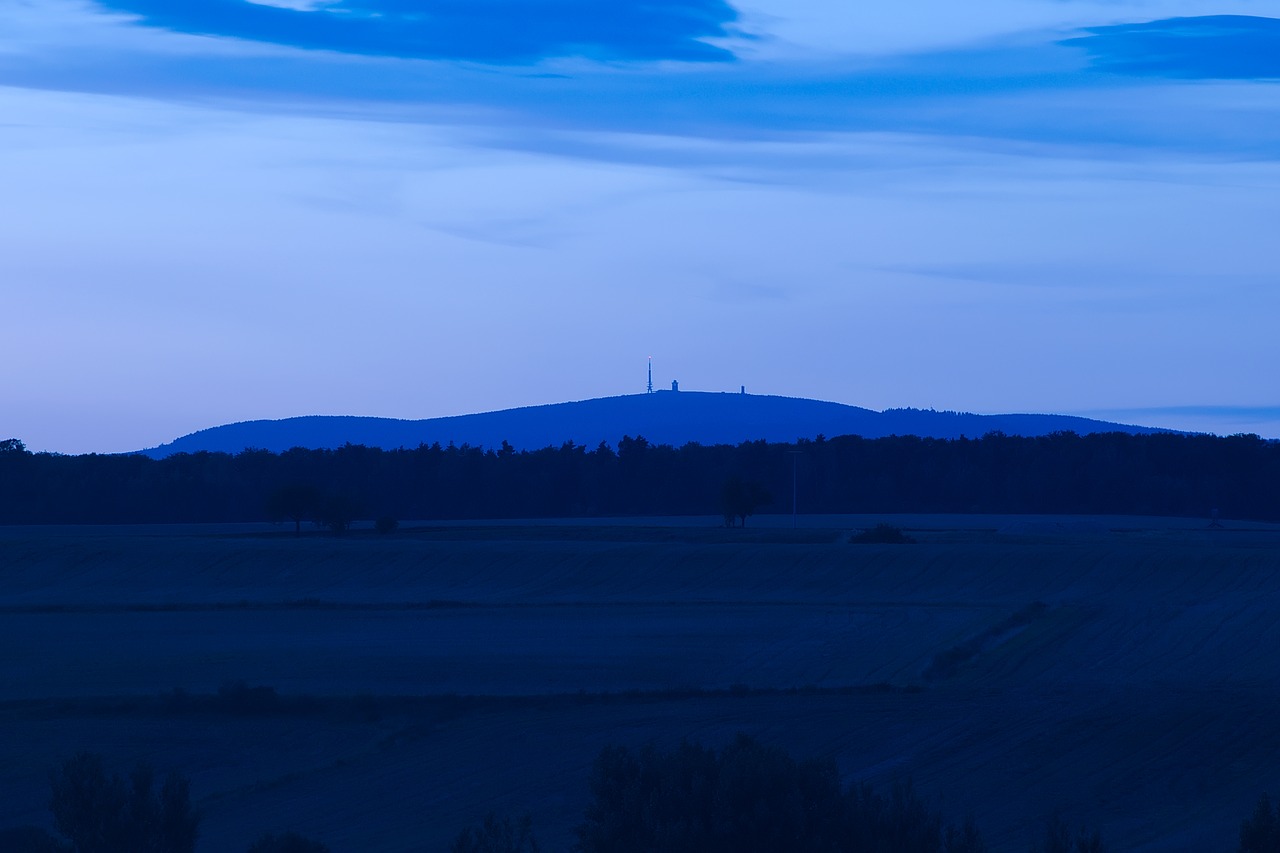 blue hour boulder resin free photo