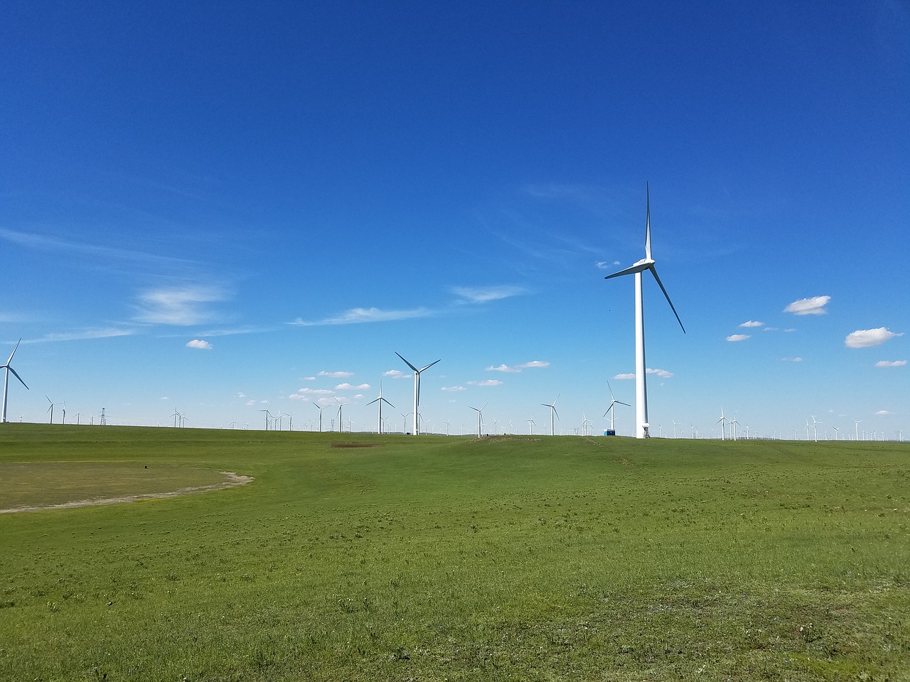 blue sky fresh air cloud free photo