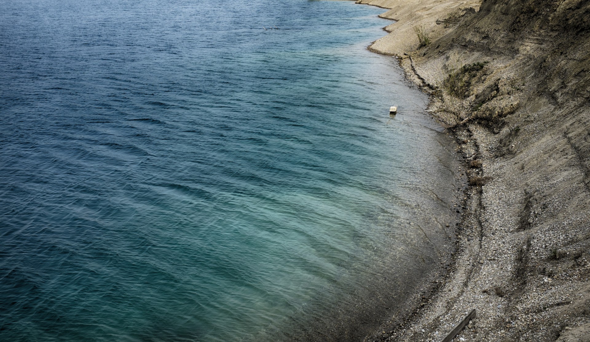 blue water beach free photo